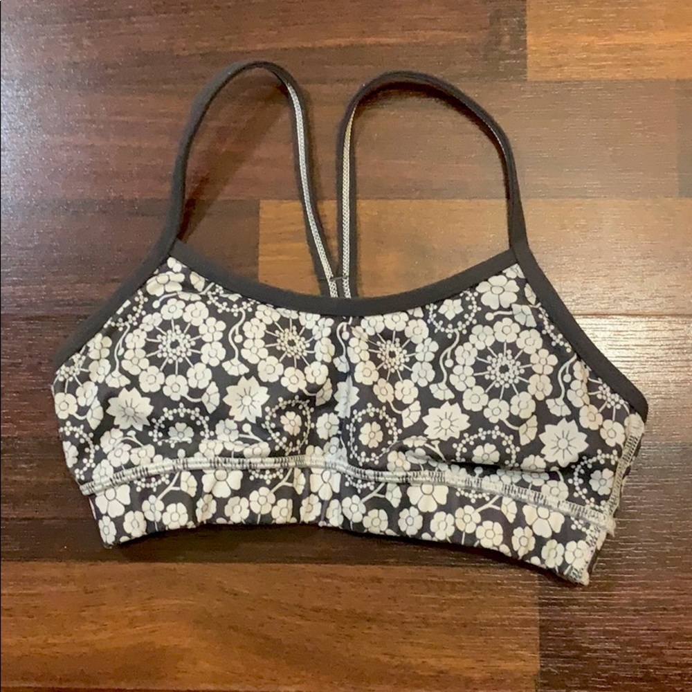 Lululemon Flow Y bra